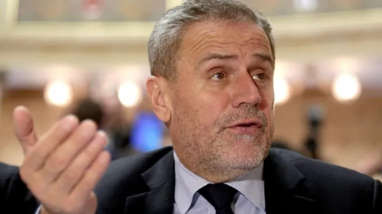 Mislite li da Milan Bandić treba dati ostavku?