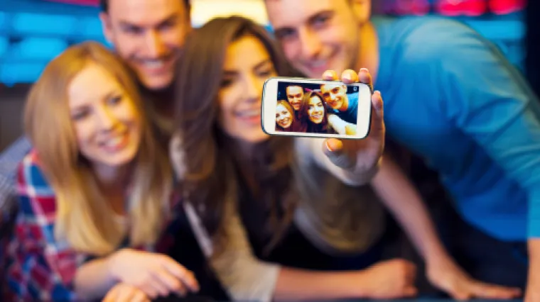 Oprez: Selfieji prenose uši!