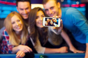 Oprez: Selfieji prenose uši!