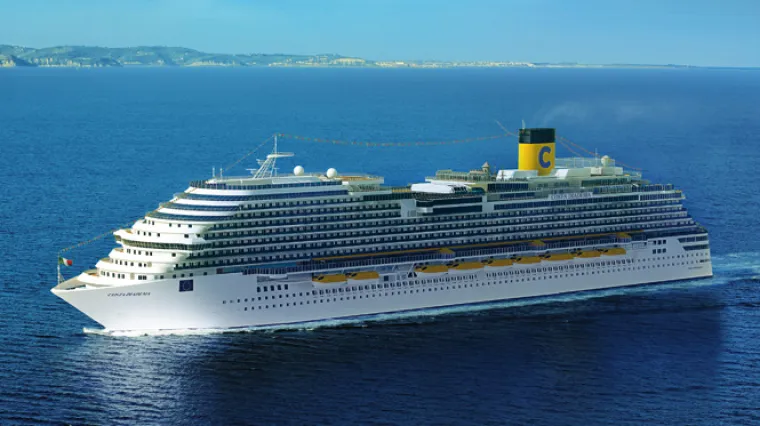 Kruzer vrijedan pola milijarde eura uplovio u Dubrovnik