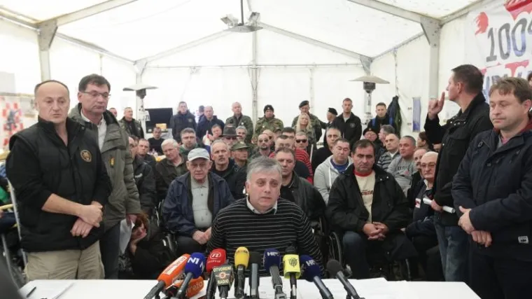 'Cijela vlast izjednačava žrtvu i agresora, evo i dokaza!'