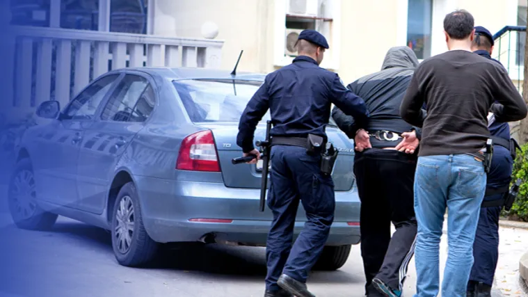 Policija u Rijeci sredila narko skupinu - uhićeno 13 osoba!