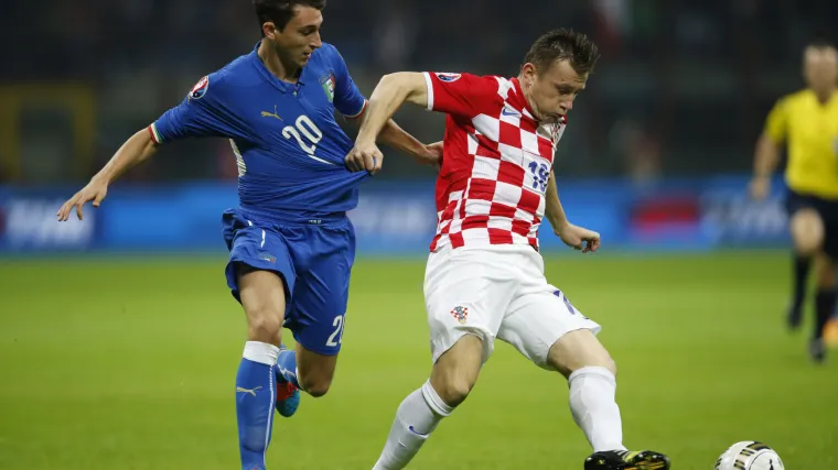 Remi Hrvatske i Italije ostao u sjeni bakljade na&scaron;ih navijača