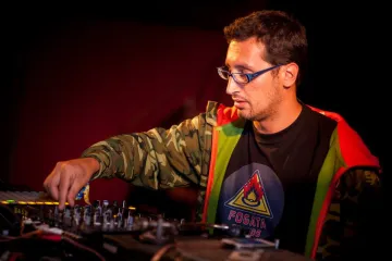 Prljavo putovanje kroz razne glazbene dimenzije