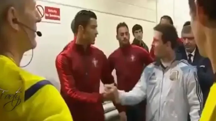 Ronaldo i Messi 'kiselo' se pozdravili u tunelu