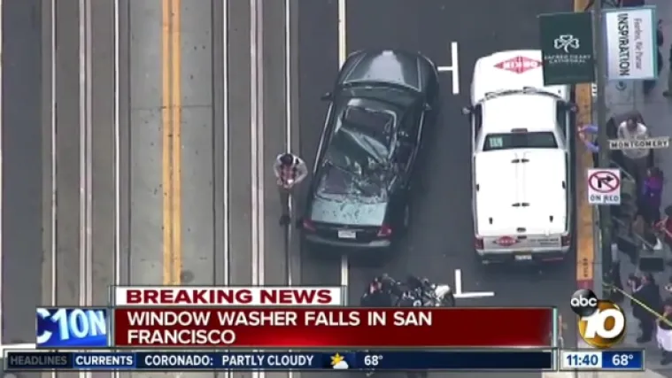 Pao s 11. kata i čudom preživio