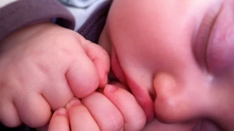 Sasvim slučajno prona&scaron;li bebu u kanalizacijskom odvodu