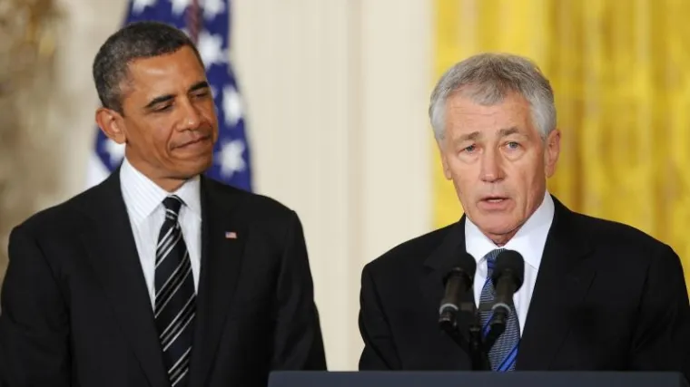 Obama usred rata s ISIS-om smijenio ministra obrane