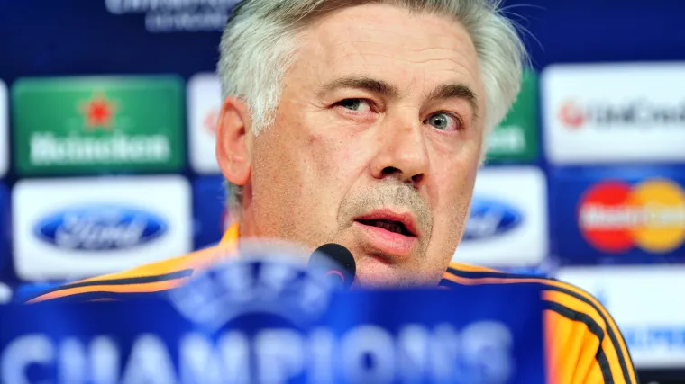 Real sprema 'čistku' u svlačionici!