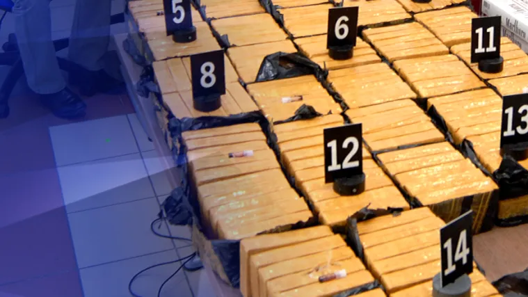 Policija u napu&scaron;tenom vozilu prona&scaron;la 160 kg droge!