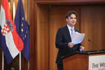 Komisija odobrila Hrvatskoj 6,8 milijardi eura do 2020. godine