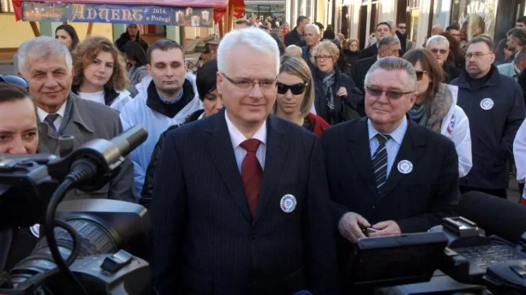 'Građanima nudim novi ustavni poredak s vi&scaron;e demokracije!'