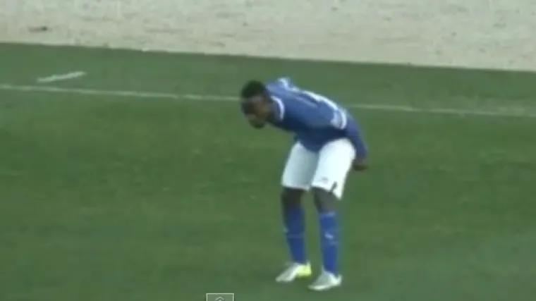 Zabio pogodak, prostački proslavio i zaradio crveni karton