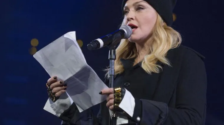 Kraljica popa ponovno na udaru hakera!