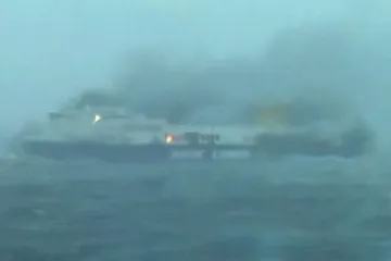 Planuo trajekt za Anconu: 'Mračno je, dno broda gori!'