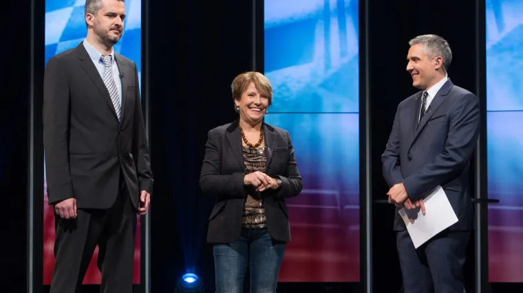 'Kolindina kampanja je lagana i prazna, Josipović je pretežak'