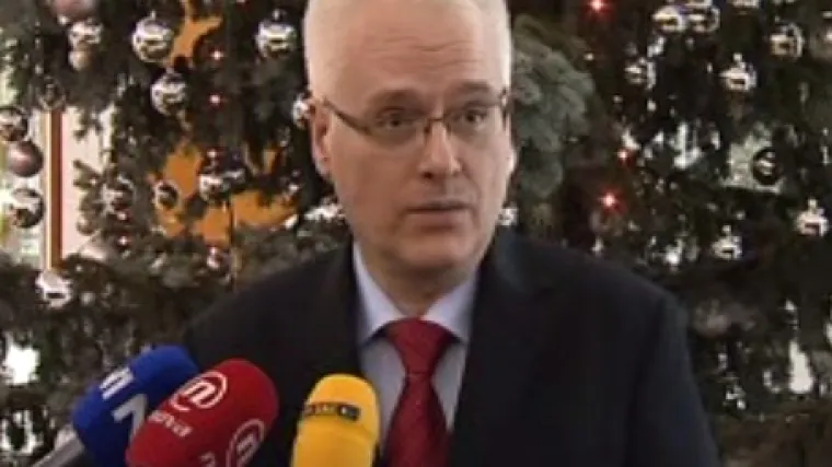 Ivo Josipović ne vjeruje u iskrenost Kolindine isprike!