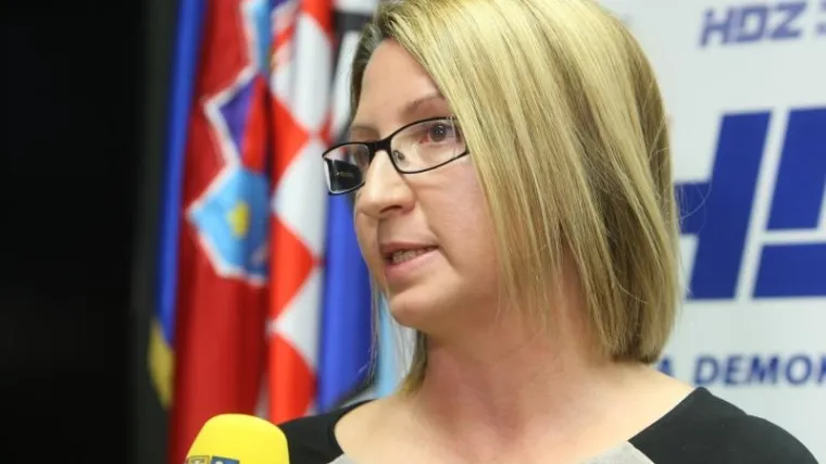 'Evo na &scaron;to su spali kad jedan Stazić kleveće Kolindu'