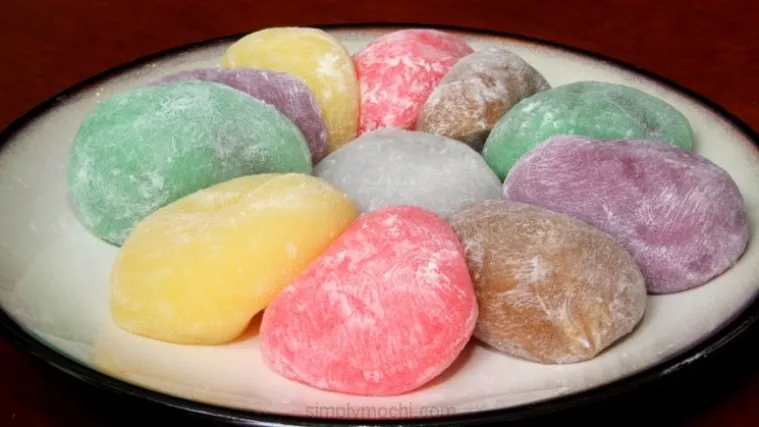 Ugu&scaron;ili se jedući tradicionalni novogodi&scaron;nji kolač!