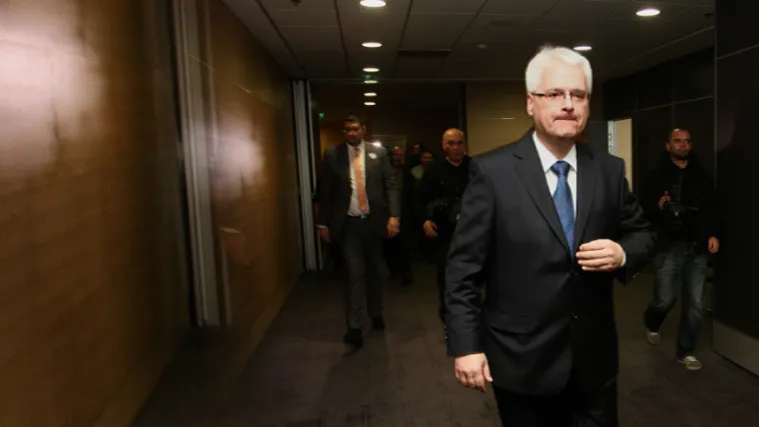 Jedan dan kampanje s aktualnim predsjednikom Josipovićem