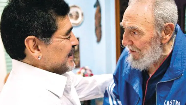Maradona javnosti pokazao dokaz da je Fidel Castro - živ!