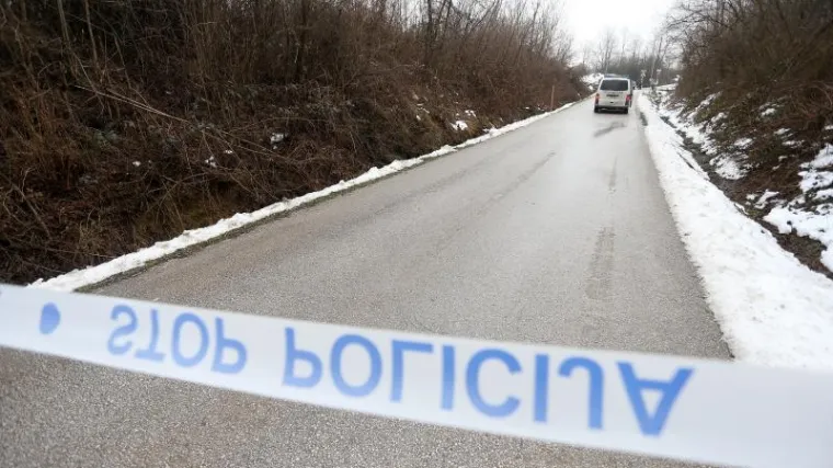 Hrvatski državljanin s probušenom gumom bježao slovenskoj policiji