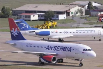 Zapalio se motor zrakoplova, morao hitno sletjeti