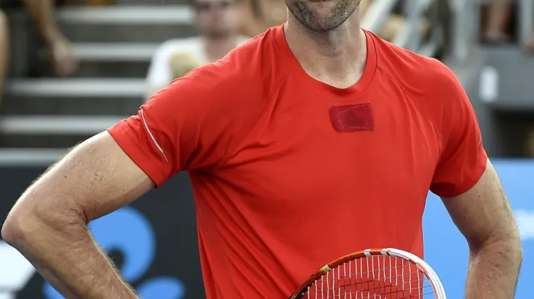 Karloviću ni 40 aseva nije pomoglo protiv mladog Kyrgiosa