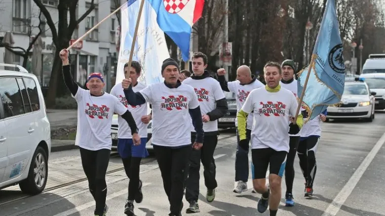 Maratonci pretrčali pola Hrvatske kako bi pružili podr&scaron;ku braniteljima