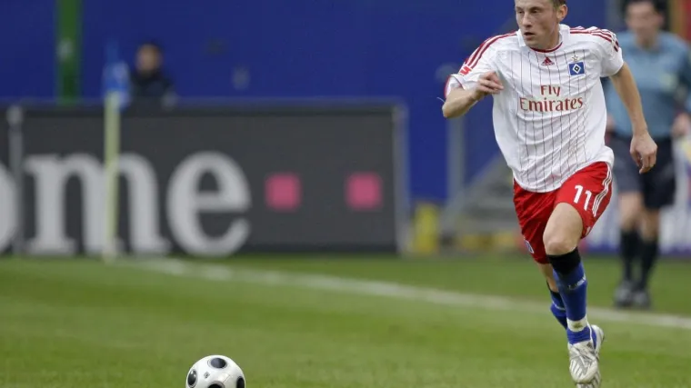 Olić u HSV-u do 2016., a zatim postaje trener mlađih selekcija