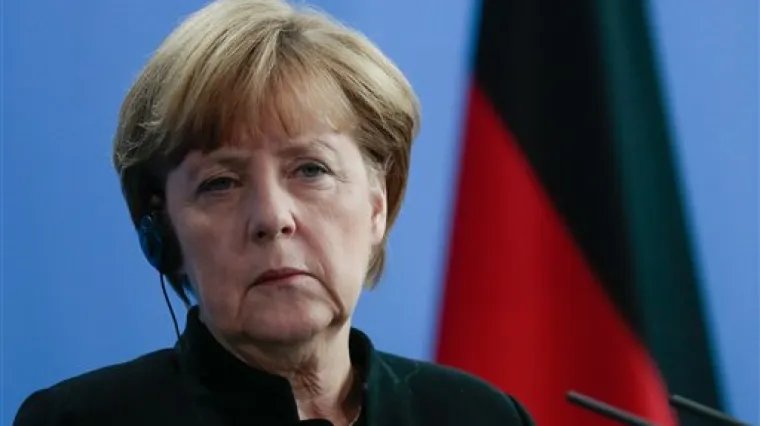 Merkel upozorava Ciprasa: Nema novog brisanja duga