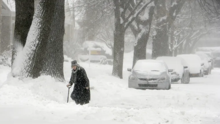 Snijega napadalo toliko da je &scaron;okirao čak i &Scaron;veđane!