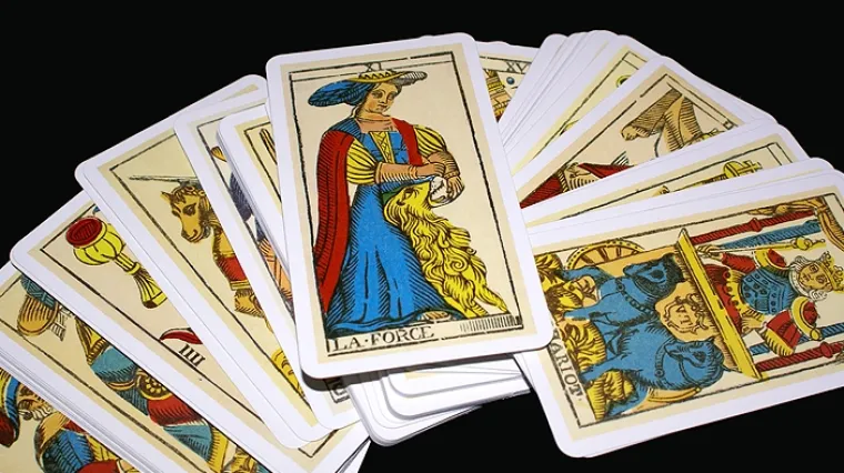 Otvaranje tarota - metoda dijeljenja karata u formi potkove