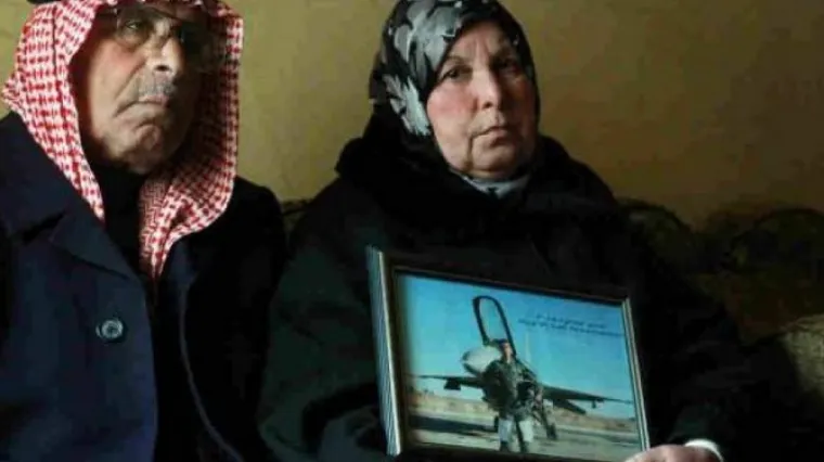 Majka jordanskog pilota umrla dan poslije svog sina