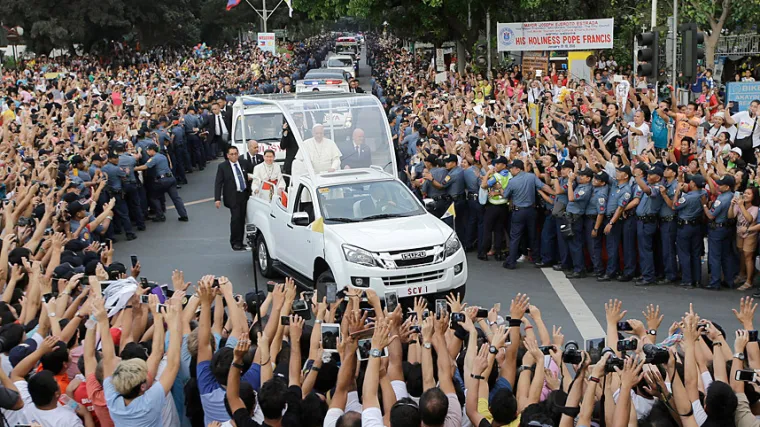 Ekstremni islamisti namjeravali ubiti papu Franju?!