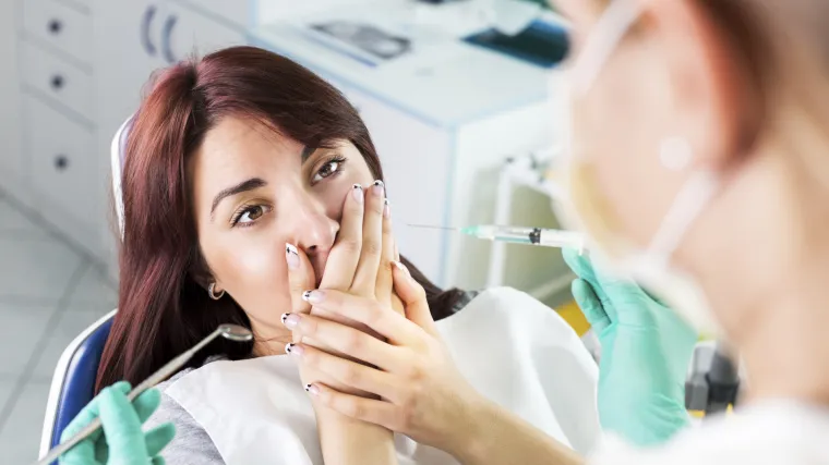 Pijani ginekolog na silu htio obaviti kiretažu maternice