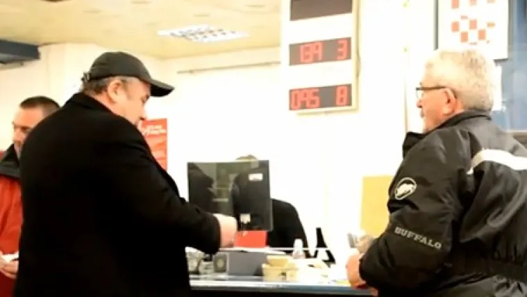 '&Scaron;uti i trpi': Kerum preko reda 'zauzeo' &scaron;alter na policiji