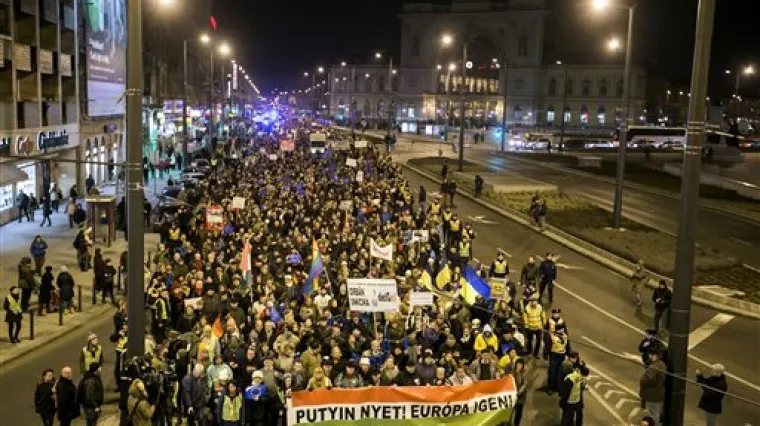 Mađari prosvjedovali u Budimpe&scaron;ti: 'Putin ne! Europa da!'