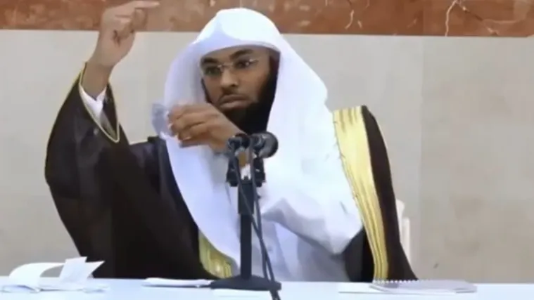 Muslimanski klerik tvrdi: 'Zemlja se ne okreće oko Sunca'