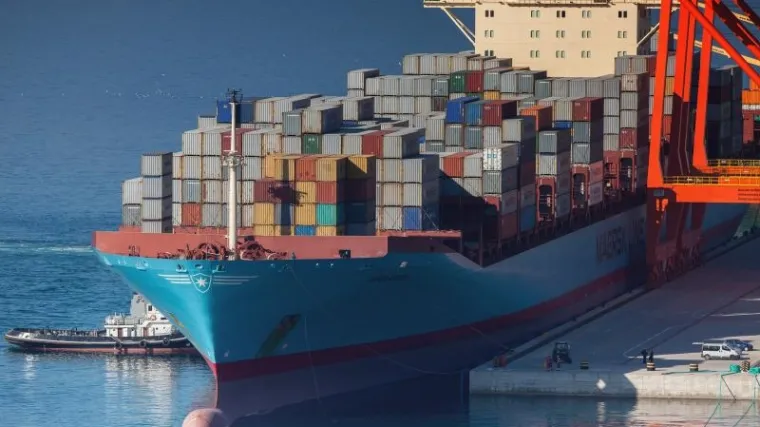 U Rijeci usidren najveći brod u povijesti te luke!