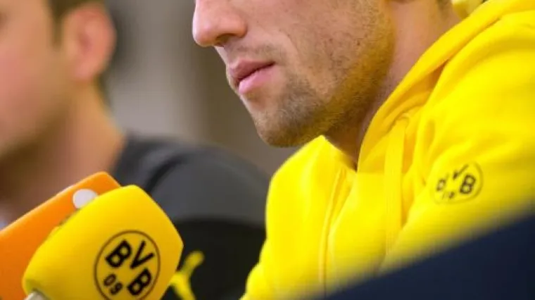 Nogometa&scaron; Borussije pao u nesvijest tijekom leta za Torino