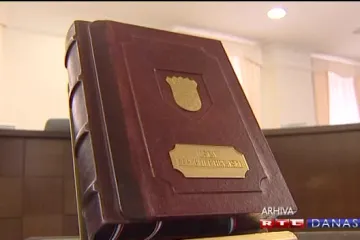 Akademska zajednica na nogama: mlada znanstvenica bez posla