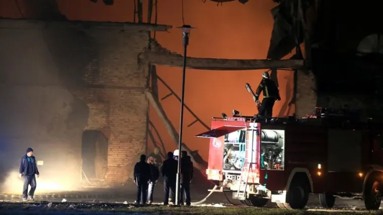 Zapalila se tvornica za preradu plastike: požar ekspresno lokaliziran!