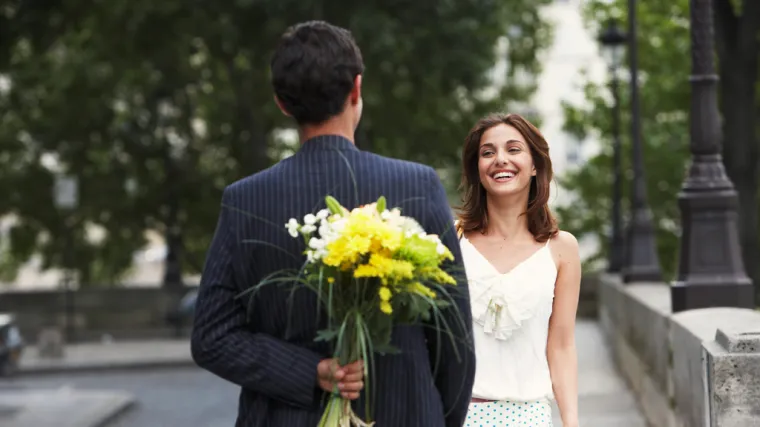 Rođendanske ljubavne poruke - romantika na poseban dan