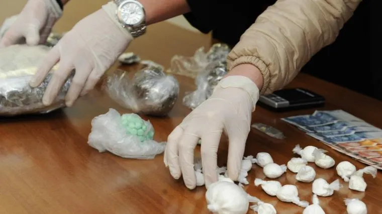 Splićanin uhićen s pi&scaron;toljem i vi&scaron;e od 50 grama heroina