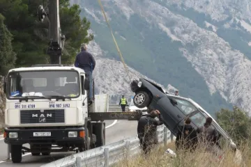 Sletio u provaliju duboku 60 metara i prošao s lakšim ozljedama