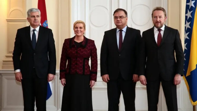 Grabar-Kitarović u Sarajevu: 'Nećemo uvoditi vize za građane BiH'