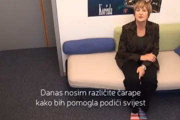 Ruža Tomašić u različitim čarapama podiže svijest o Downovom sindromu