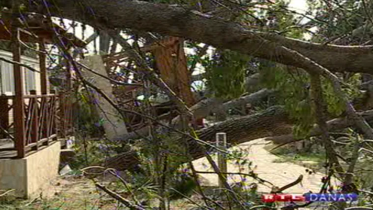 Bura posustaje, Dalmacija ima jednu želju: Ne ponovilo se!