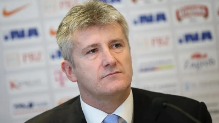 HNS-u podr&scaron;ka 's vrha': FIFA i UEFA protiv zbog mije&scaron;anja politike u sport